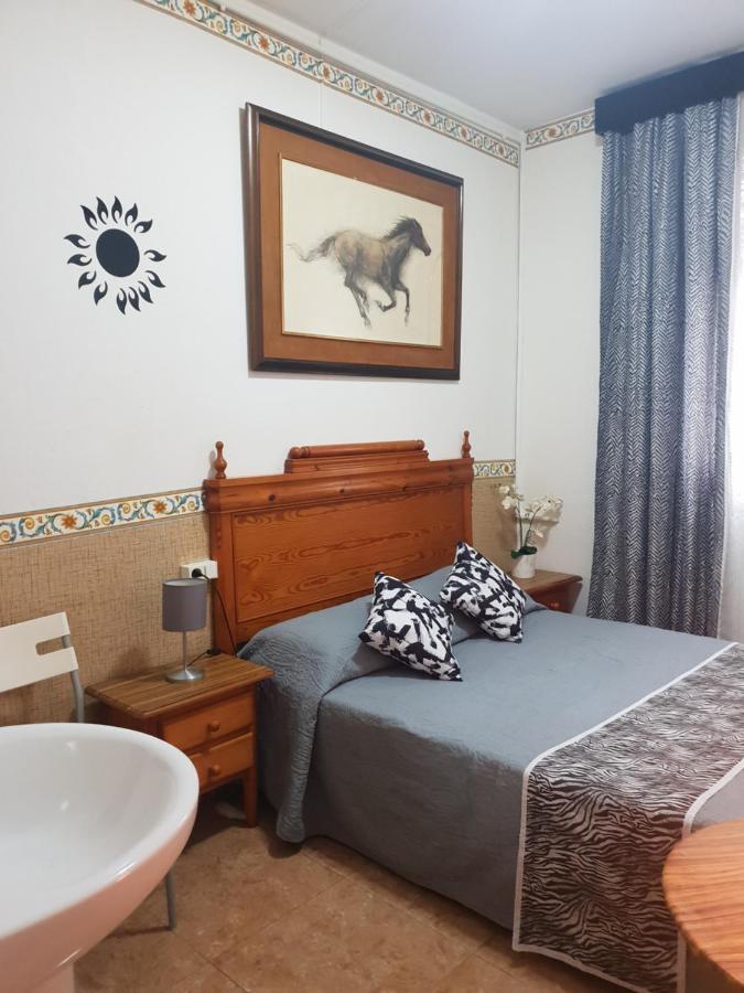 Hostal Diaz Madrid Chambre photo