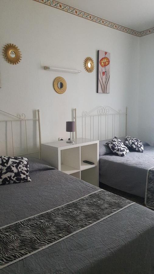Hostal Diaz Madrid Extérieur photo