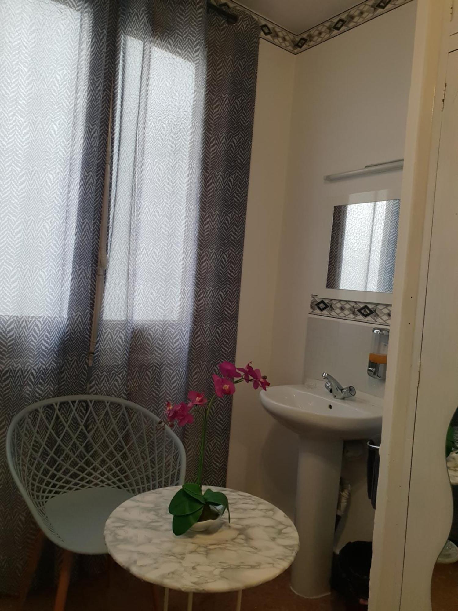 Hostal Diaz Madrid Chambre photo