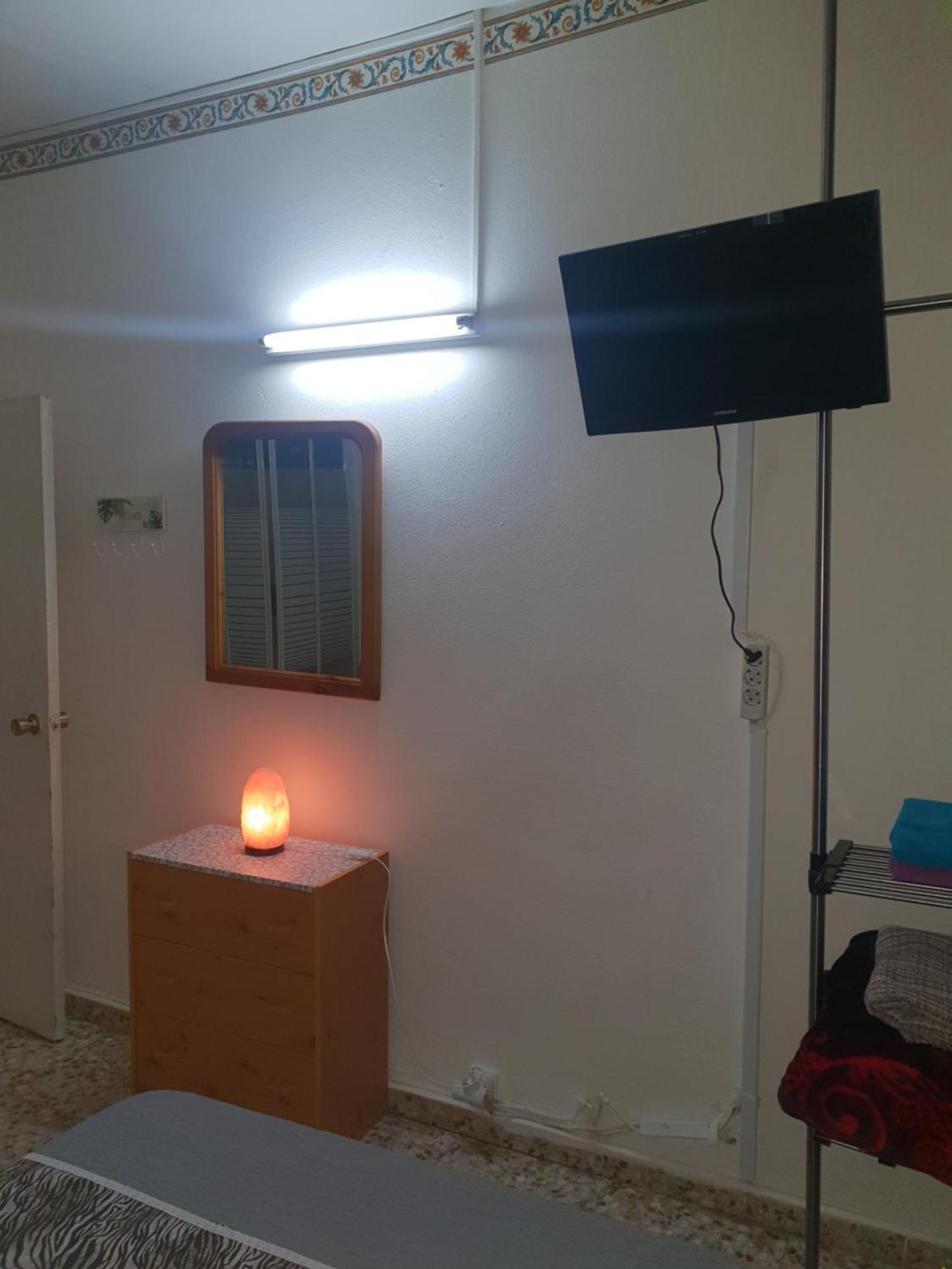 Hostal Diaz Madrid Chambre photo