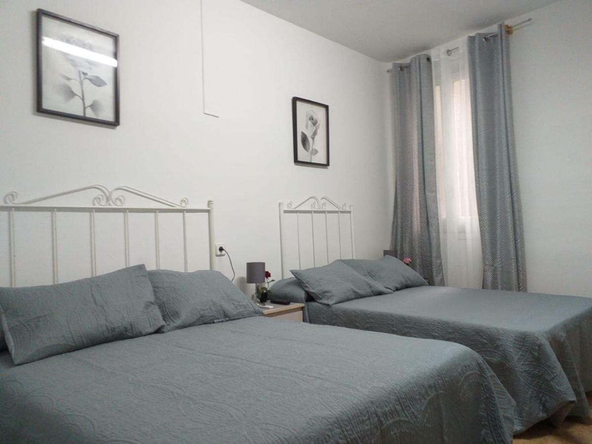 Hostal Diaz Madrid Extérieur photo